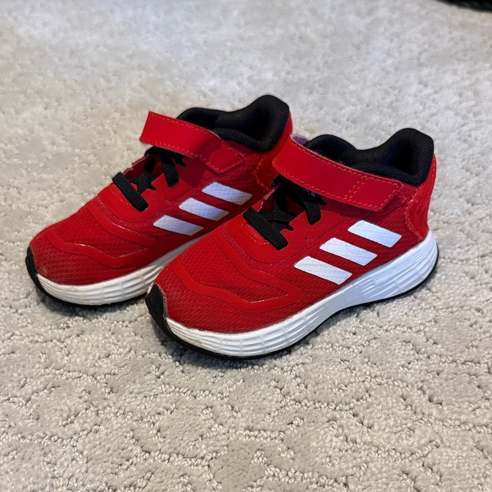 adidas Little Kids Red & White Hook-and-Loop Sneakers